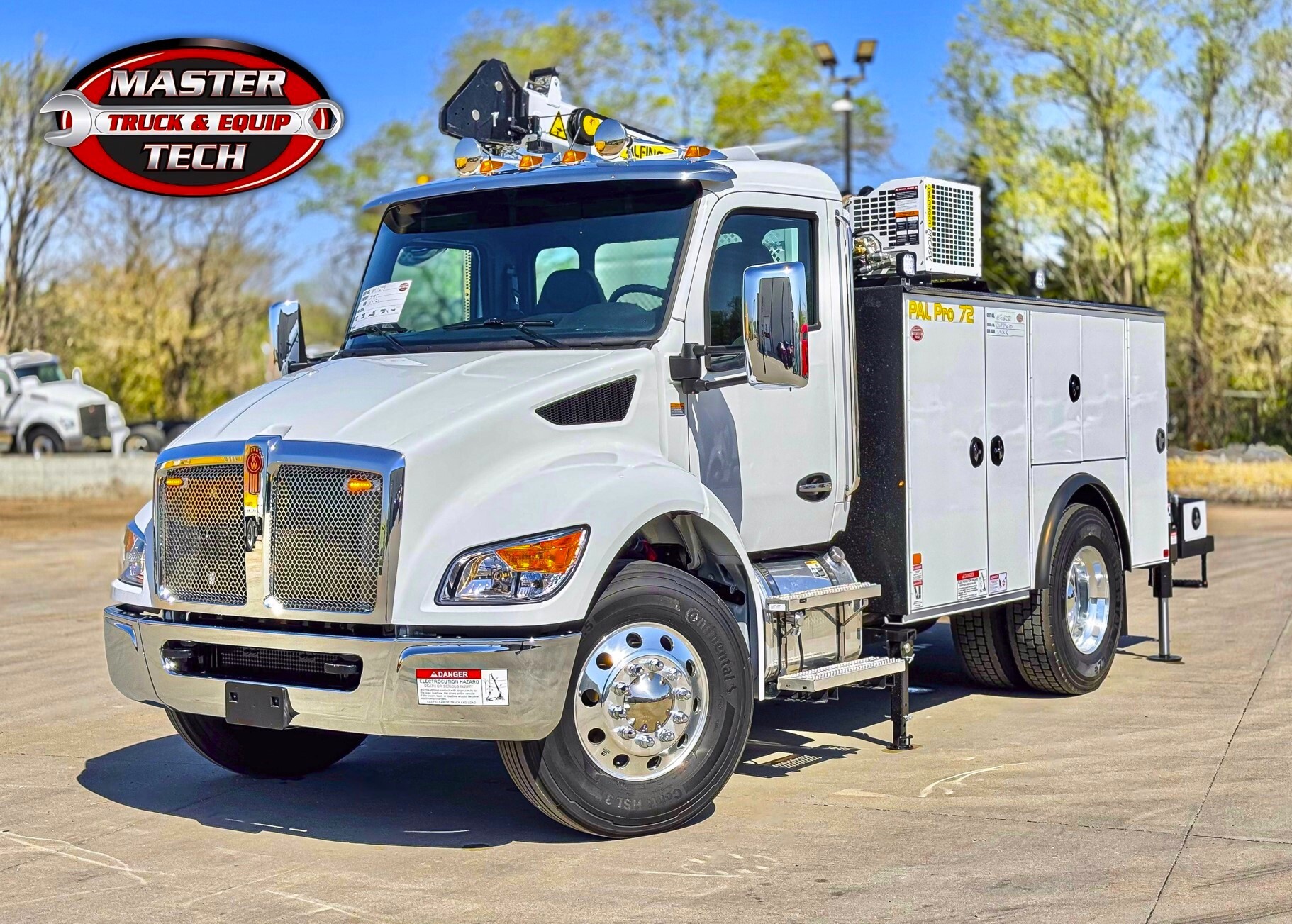 2025 KENWORTH T280 in Wichita, KS