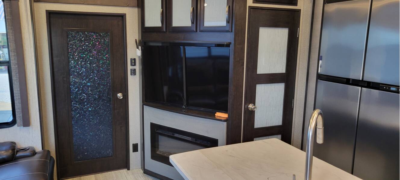 A photo of this 2018 Grand Design MOMENTUM M-CLASS 381M