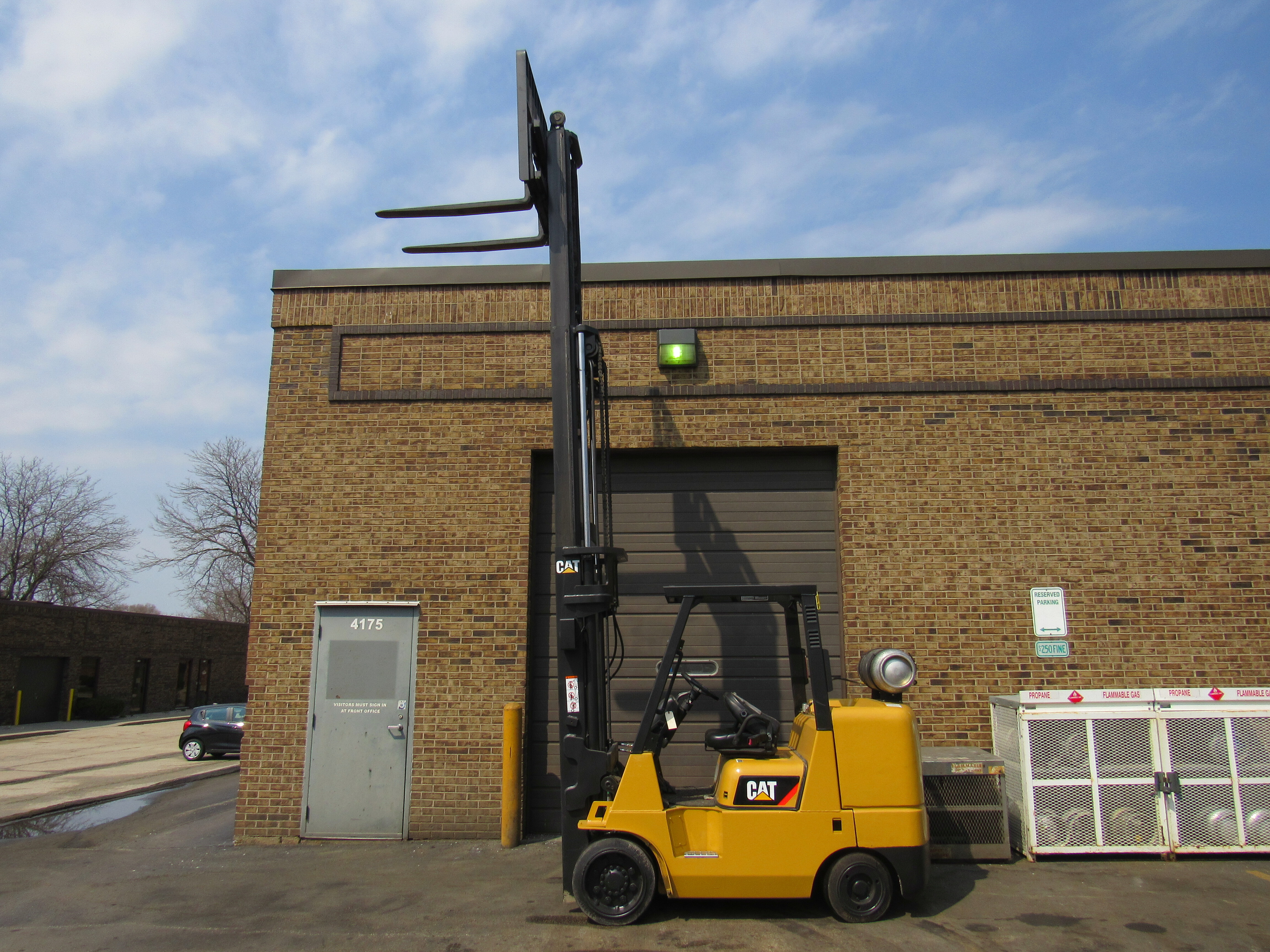 2011 CATERPILLAR GC45KS4 in North Chicago, IL