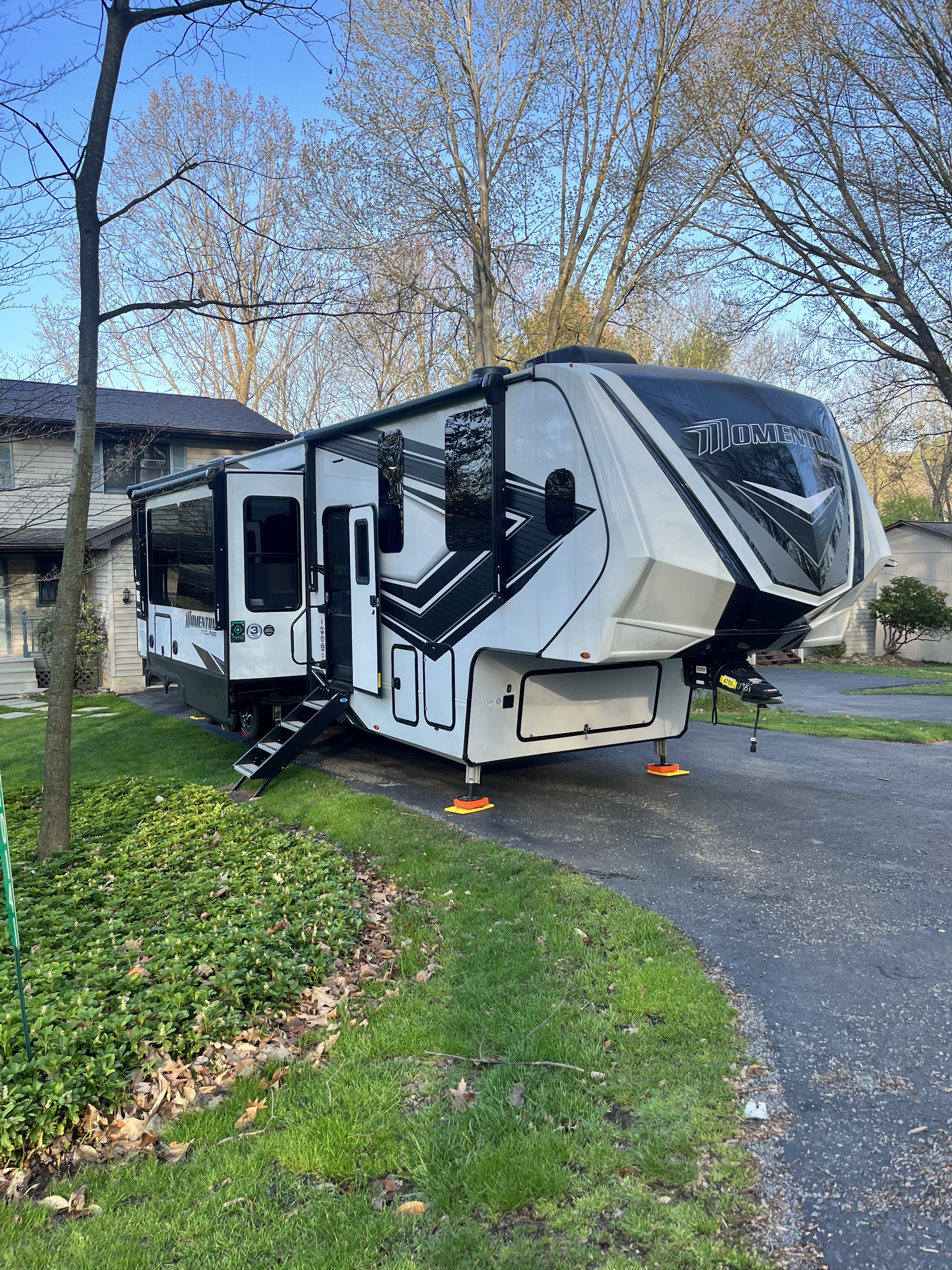 2023 Grand Design MOMENTUM M-CLASS 395MS RV