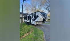 2023 Grand Design MOMENTUM M-CLASS 395MS RV
