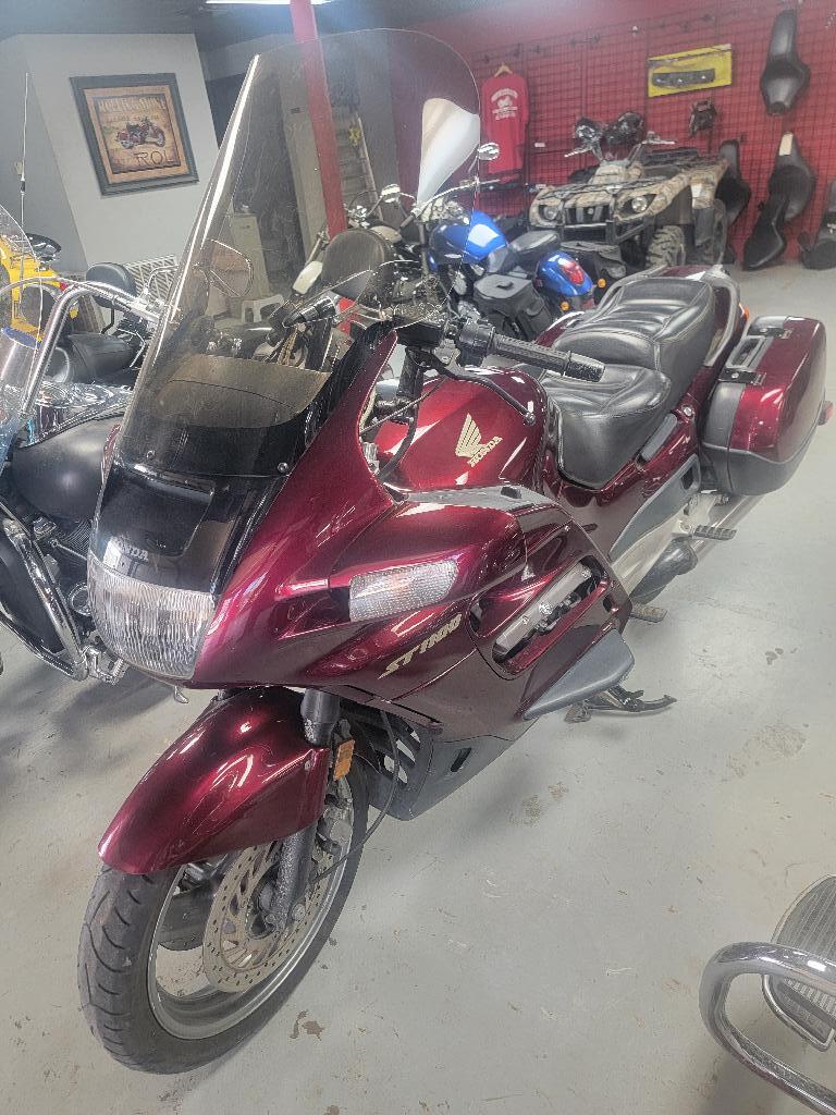 2000 Honda ST 1100 1100 in Enid, OK