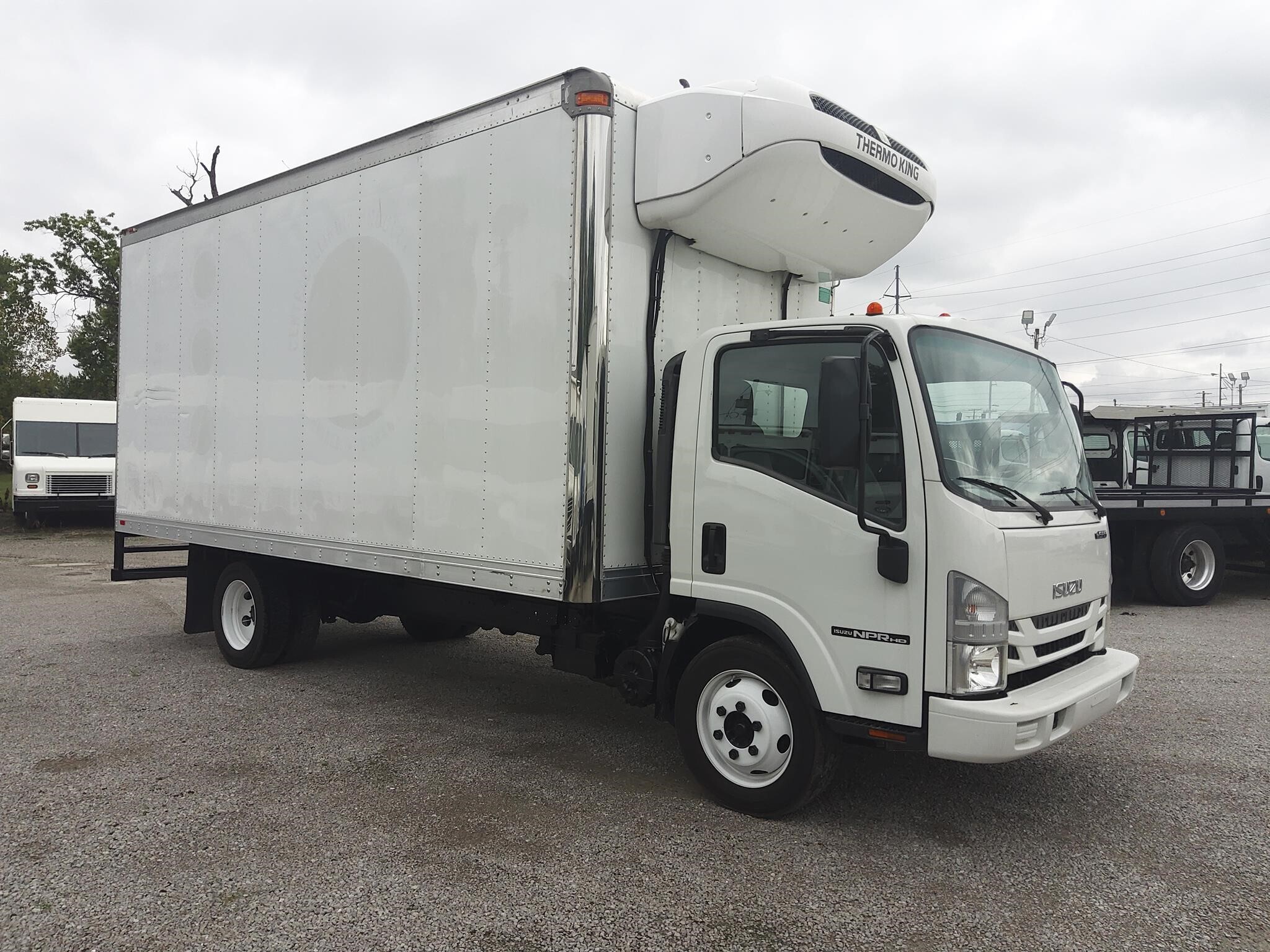 2018 ISUZU NPR HD in Fort Wayne, IN
