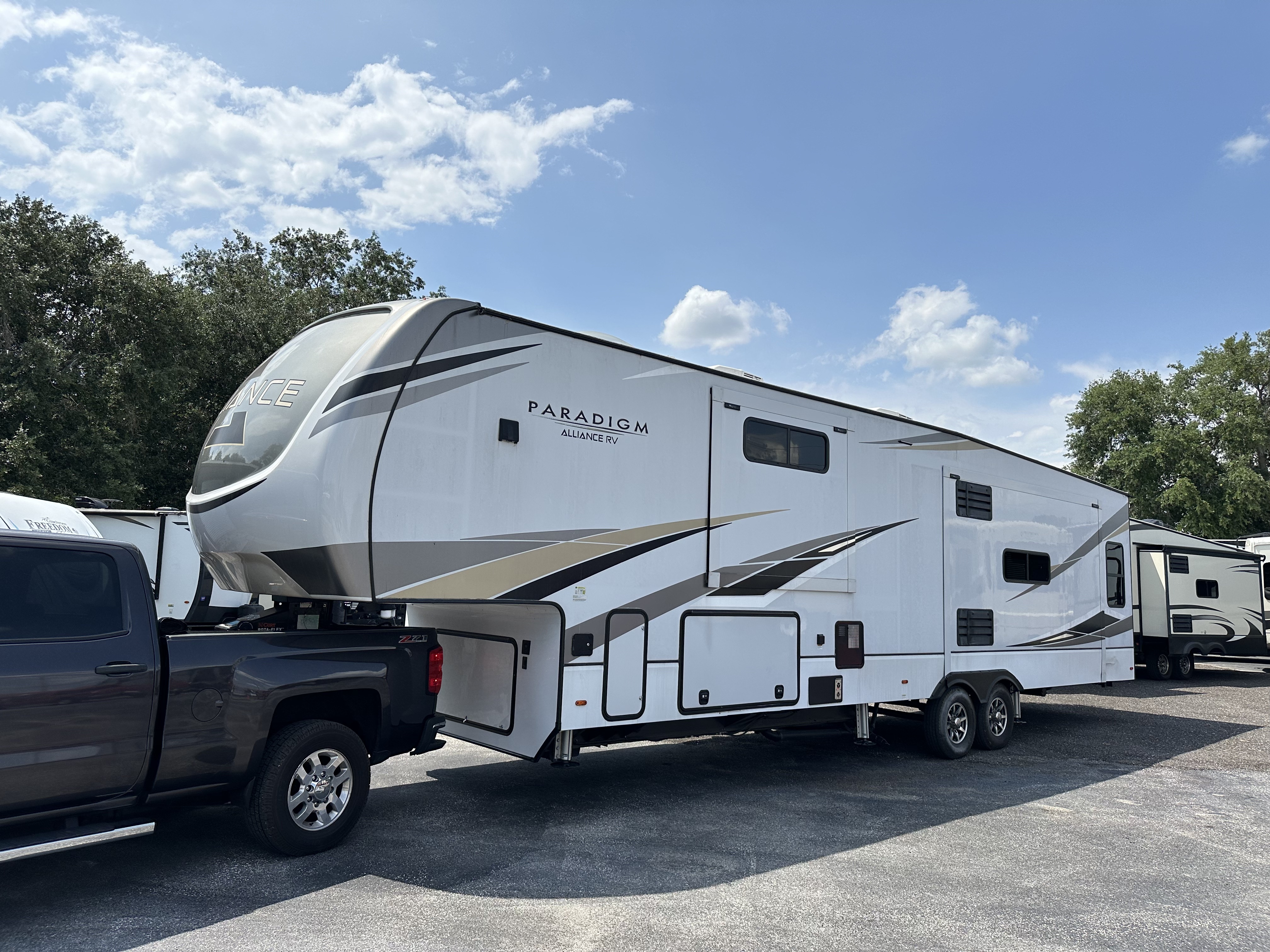 2022 Alliance Rv PARADIGM 370FB in lake wales FL