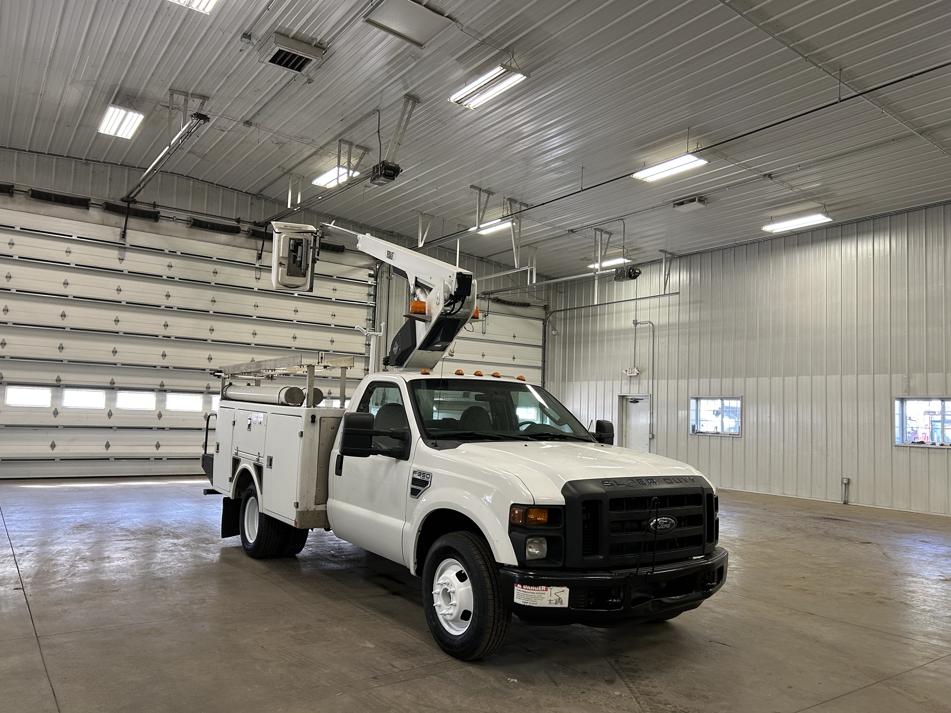 2009 FORD F350 in Battle Creek, MI