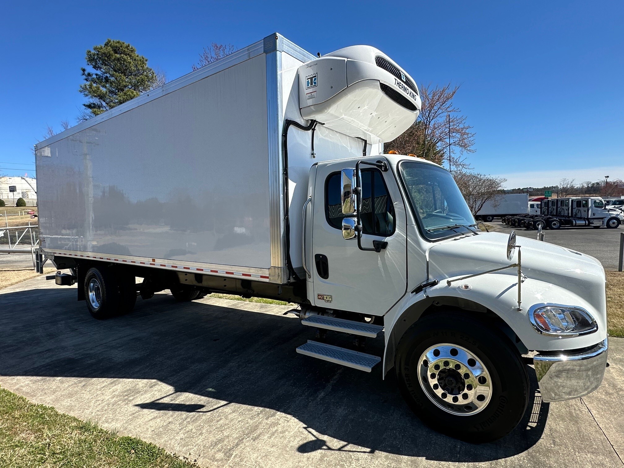 2026 FREIGHTLINER 26' REFRIGERATED TRUCK (NON-CDL) in Greensboro, NC