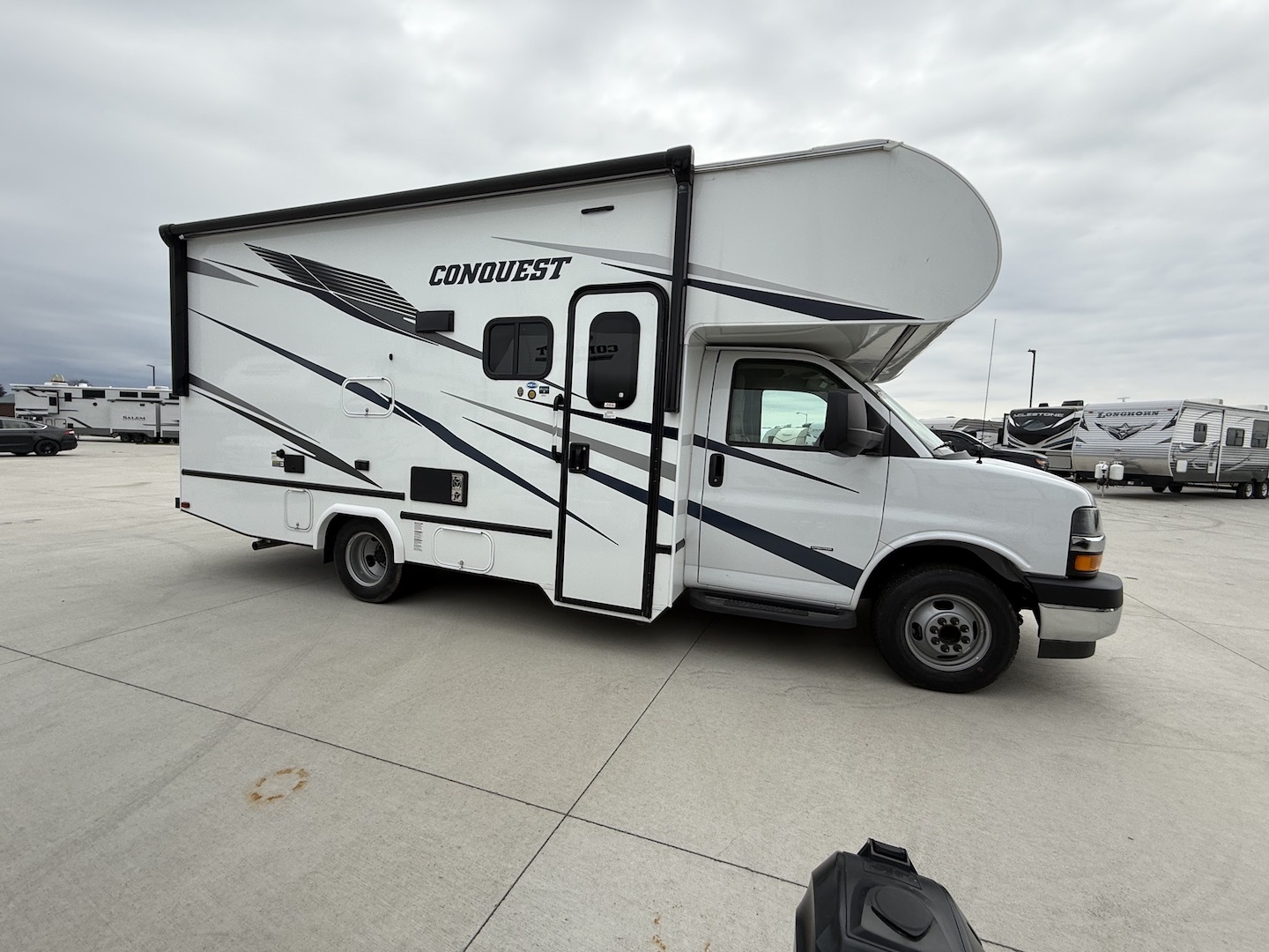 2025 Gulf Stream conquest 6220le
