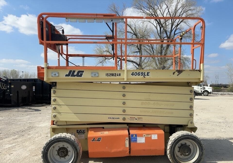 2015 JLG 4069LE in Winter Park, FL