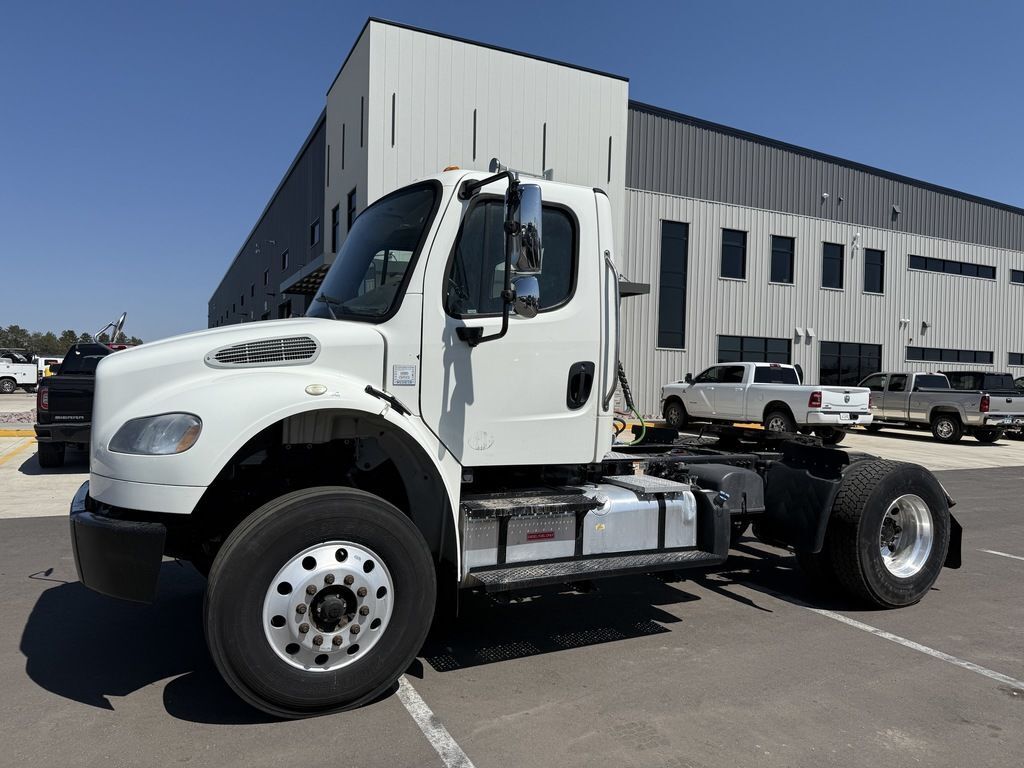 2016 FREIGHTLINER BUSINESS CLASS in Rice, MN