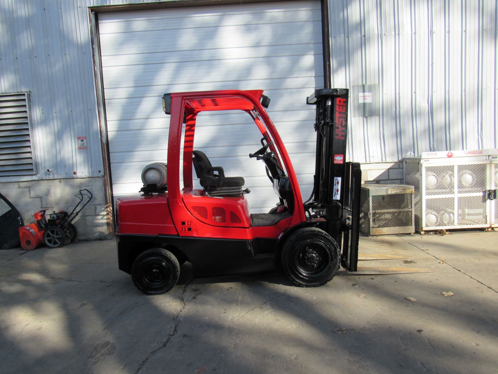 2007 HYSTER H70FT in North Chicago, IL