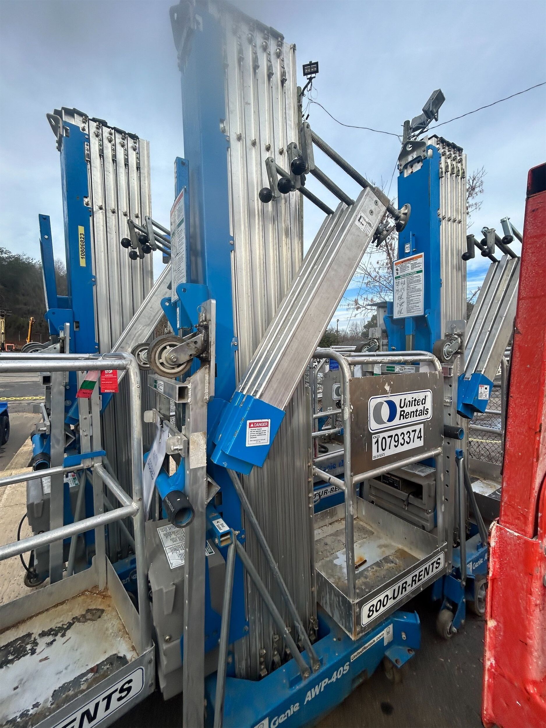 2018 GENIE AWP-40SDC Pusharound Lift in Charlottesville, VA