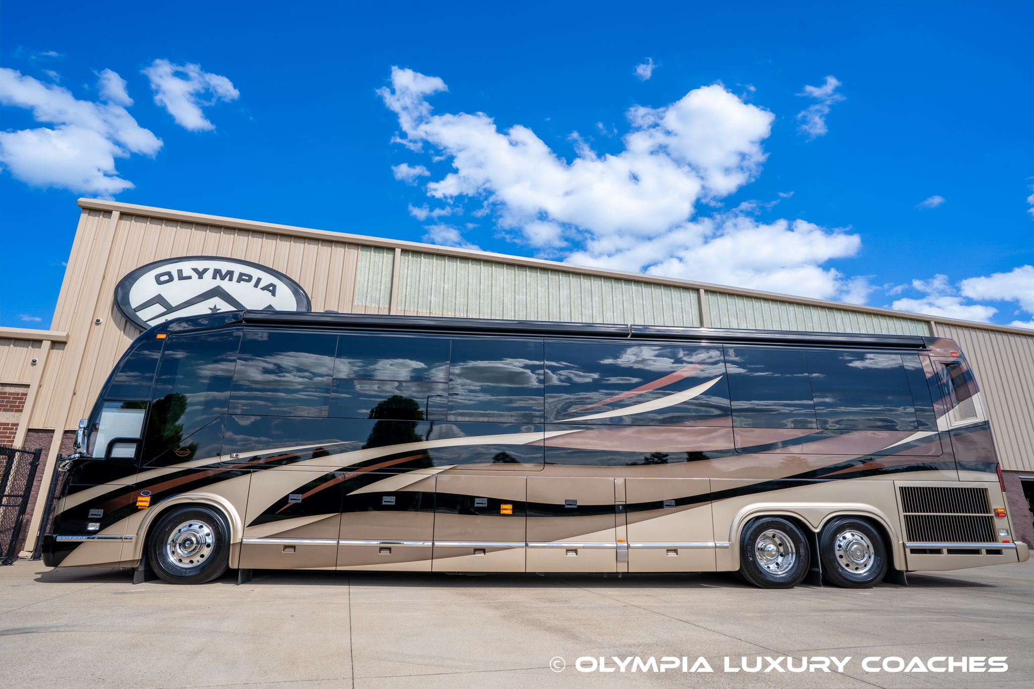 2019 Prevost