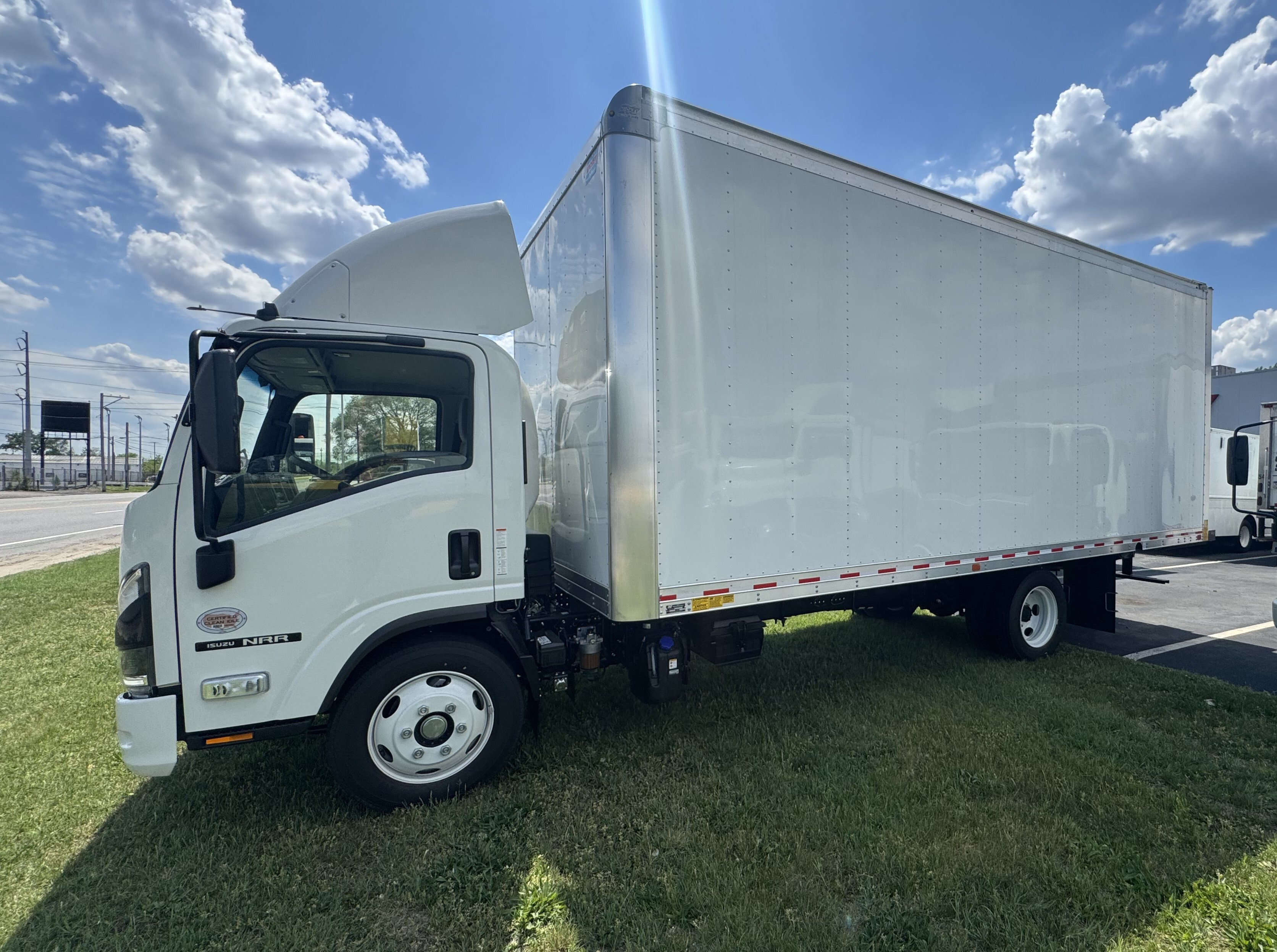 International 4200 Box Truck - Straight Truck For Sale