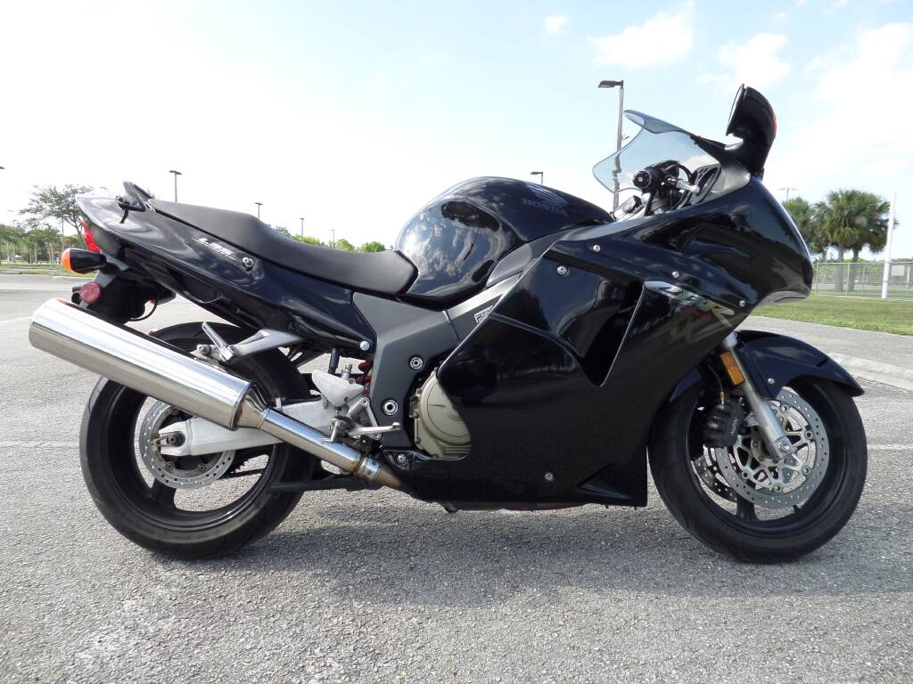 Super Blackbird Motorcycle Honda 1100 Blackbird For Sale 1997