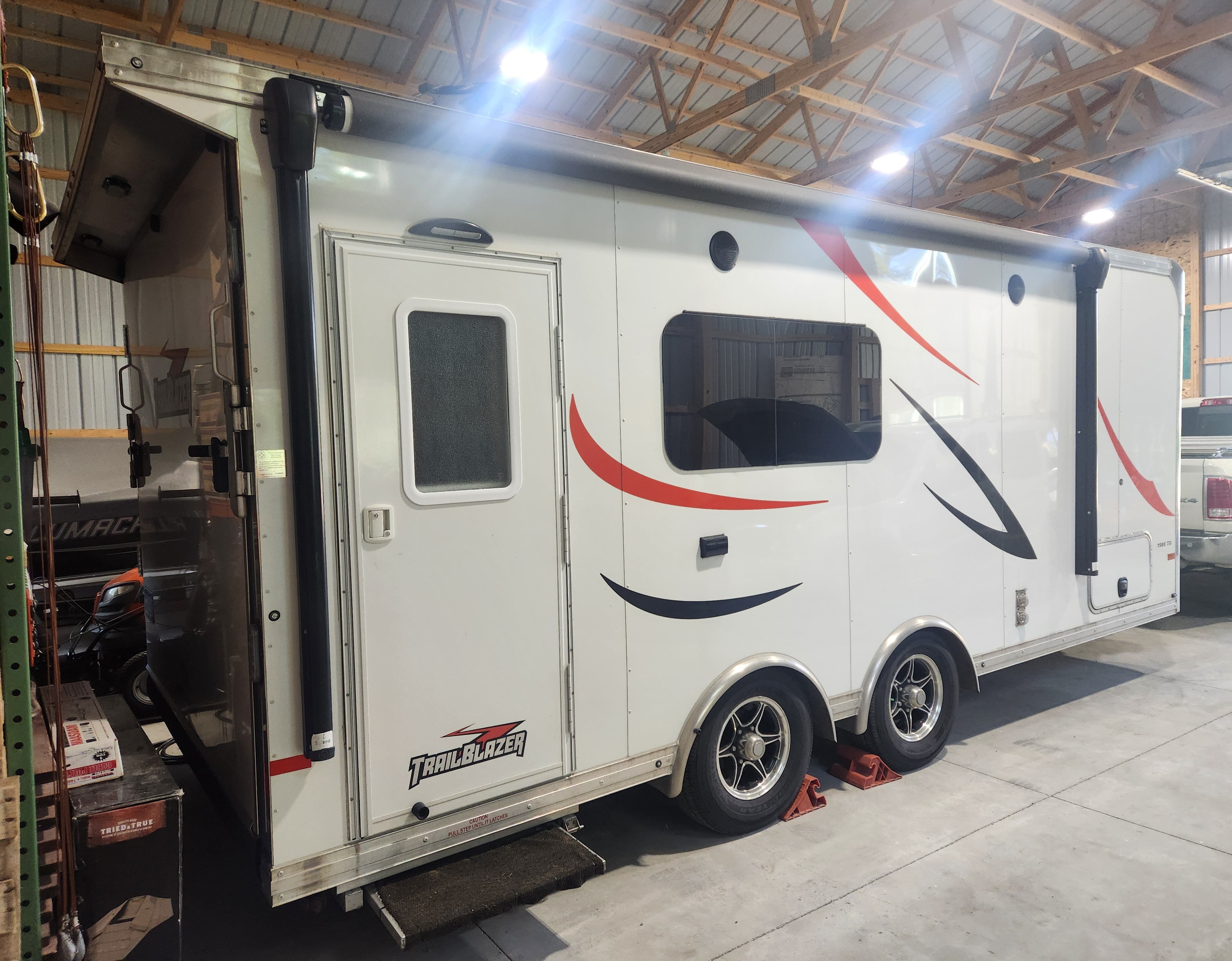 Sundowner Toy Haulers Sleeps 2 For Sale Near 52806 - RV Trader