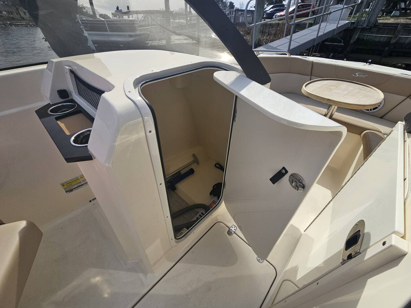 A photo of this 2025 Scout Boats DORADO