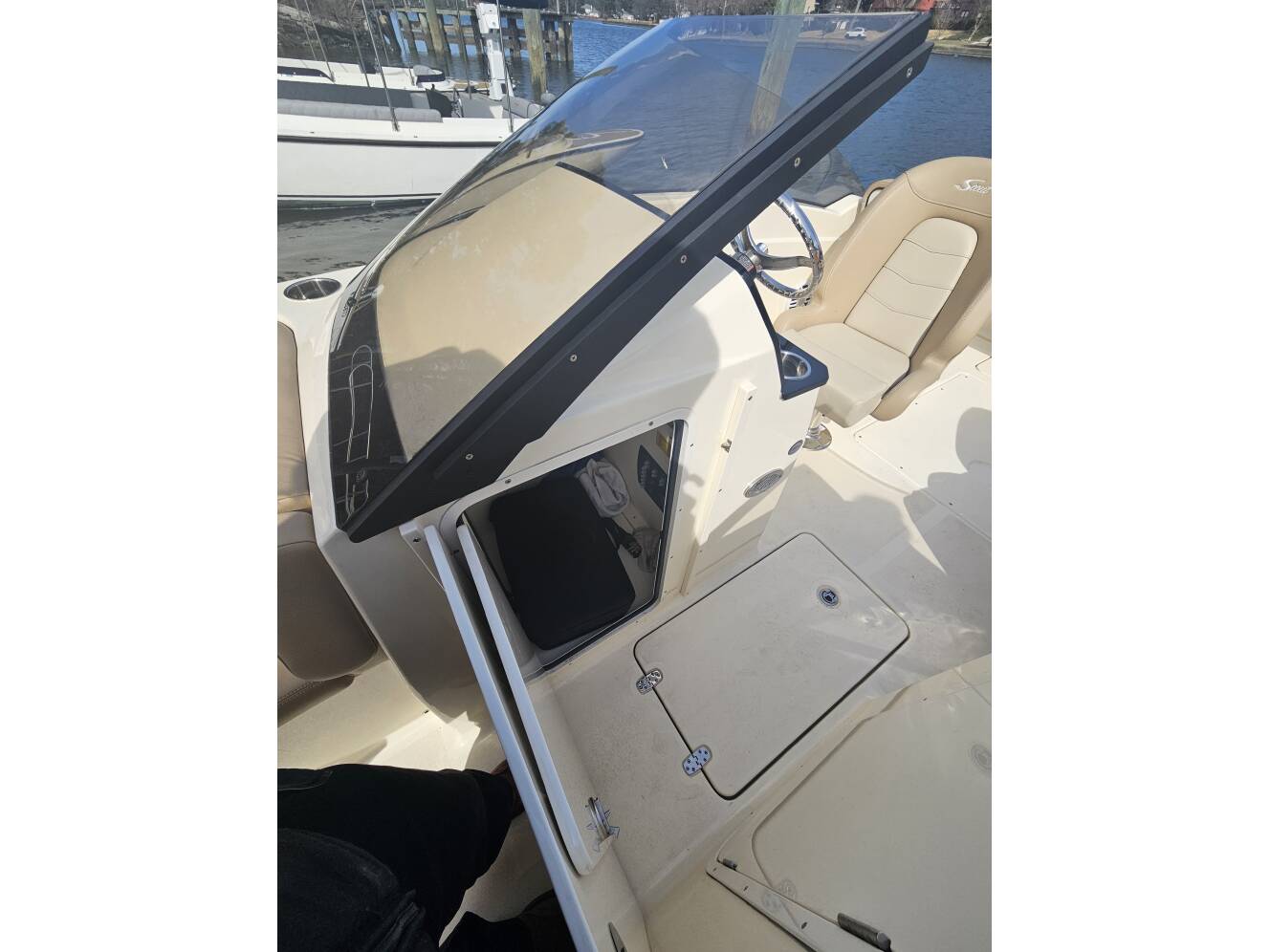 A photo of this 2025 Scout Boats DORADO