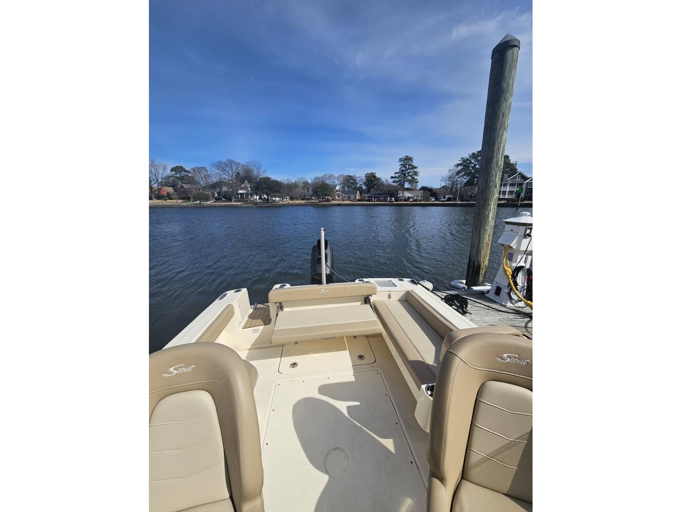 A photo of this 2025 Scout Boats DORADO