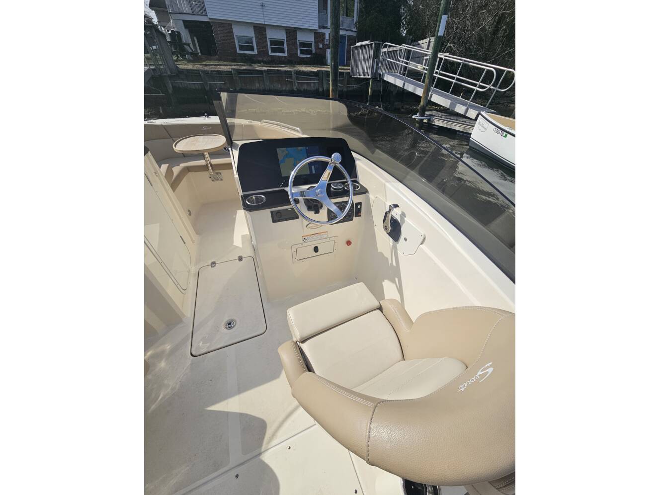 A photo of this 2025 Scout Boats DORADO
