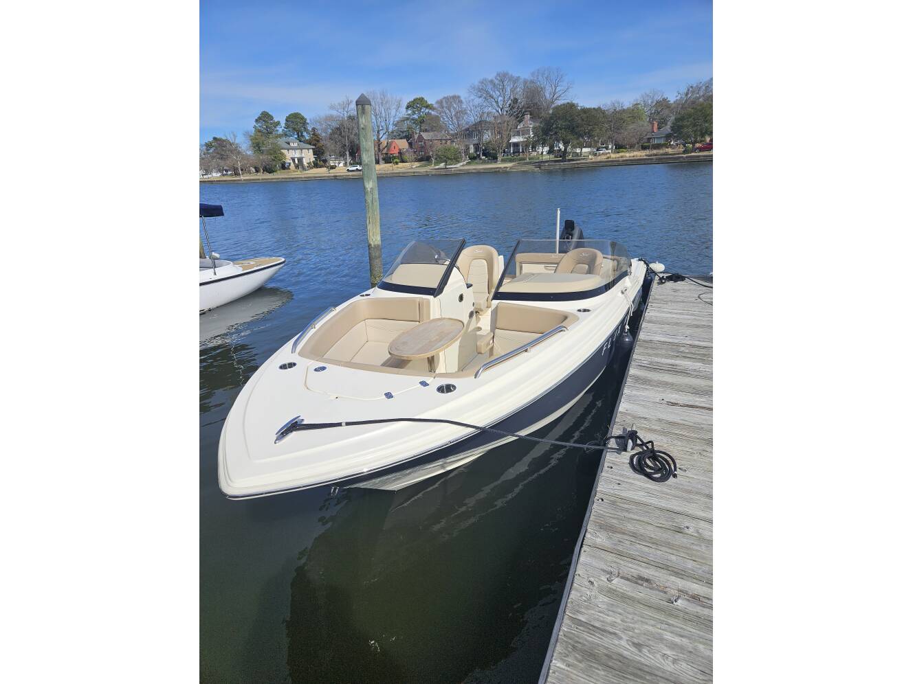 A photo of this 2025 Scout Boats DORADO