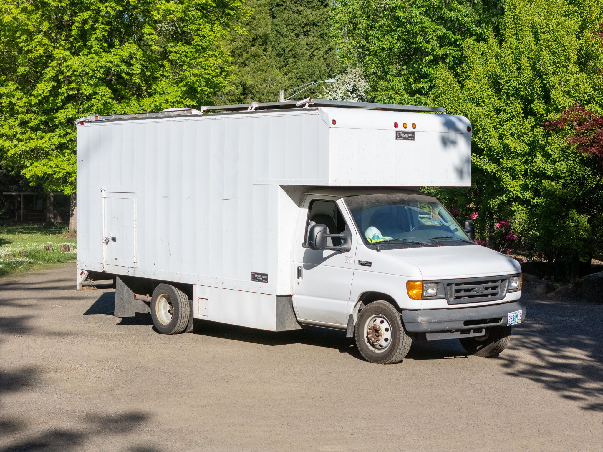2004 Stealth Studio BOX TRUCK CONVERSION in corvallis OR