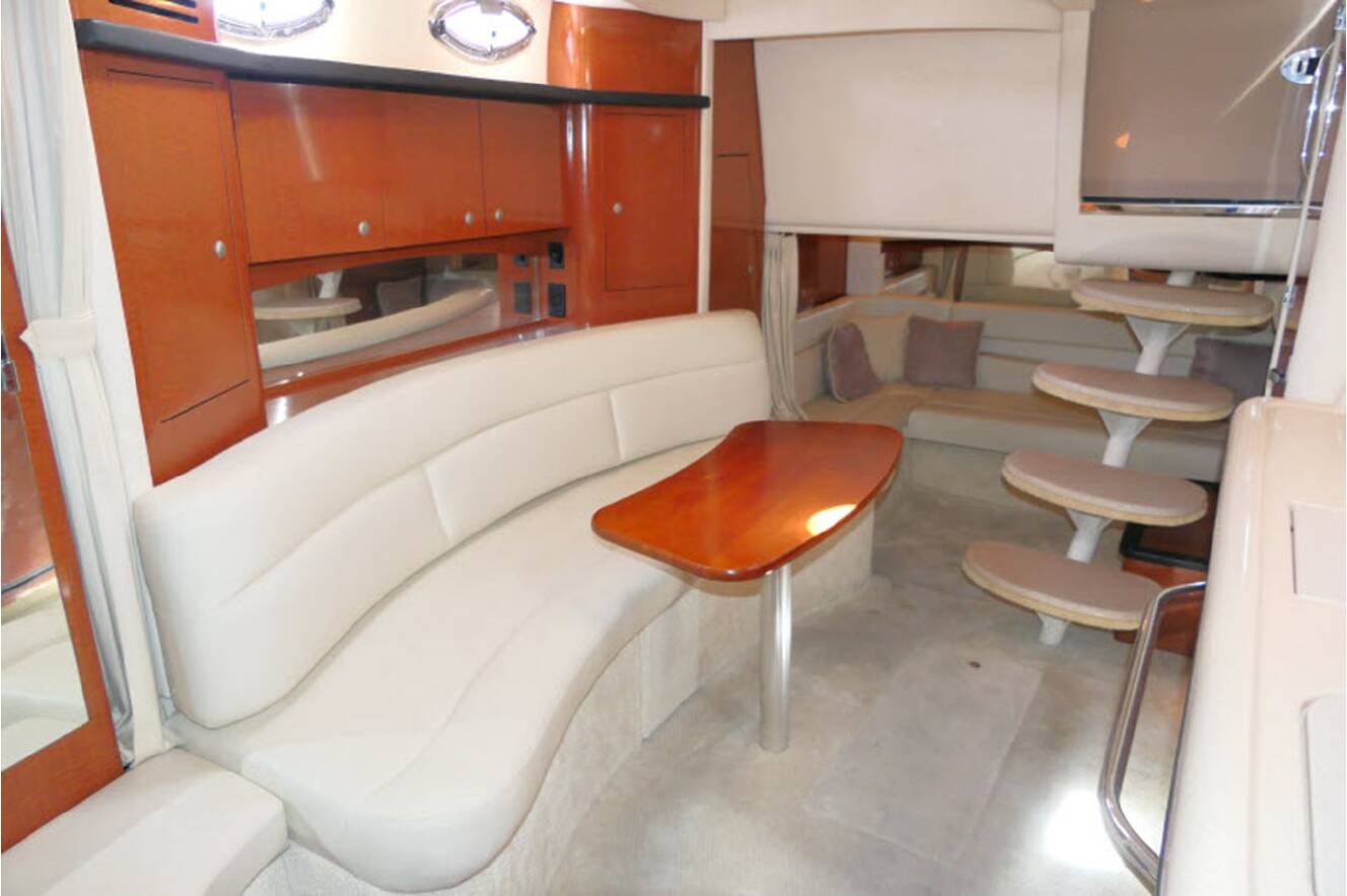 A photo of this 2005 Sea Ray 340 SUNDANCER