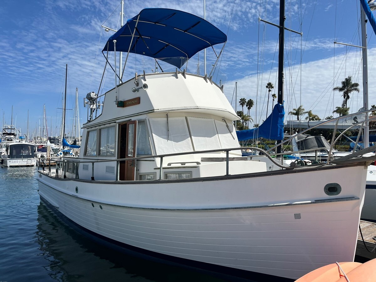 1981 Grand Banks 36 Classic in san diego CA