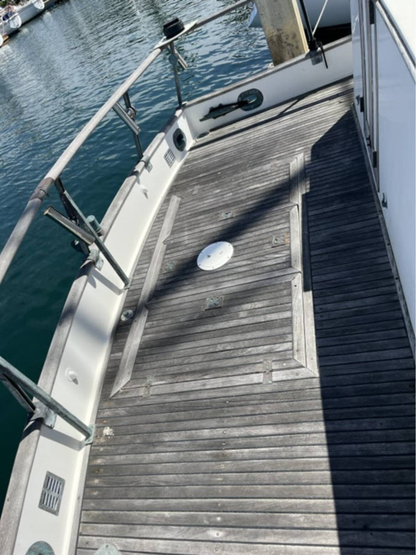 A photo of this 1981 Grand Banks 36 Classic
