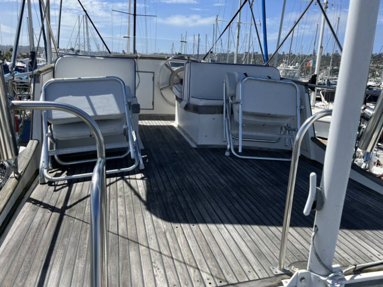 A photo of this 1981 Grand Banks 36 Classic