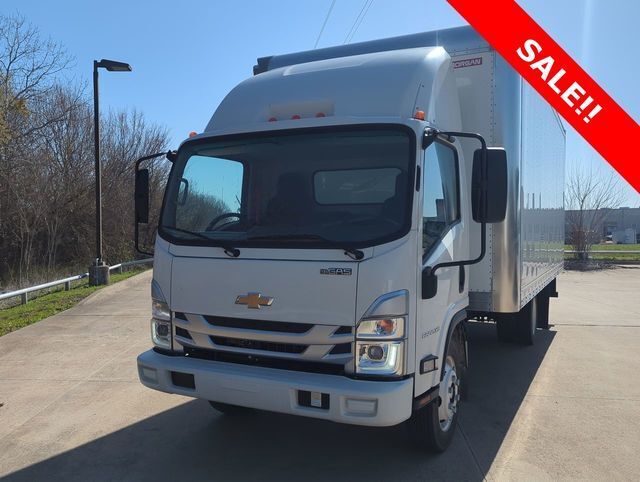 2025 CHEVROLET 5500 XG LCF Gas in Mckinney, TX