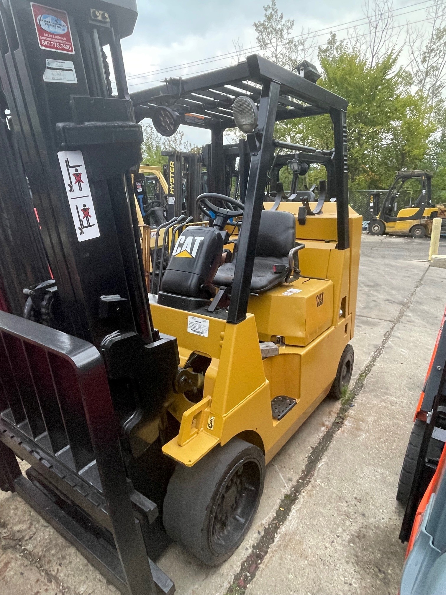 2009 CATERPILLAR GC40KS1 in North Chicago, IL