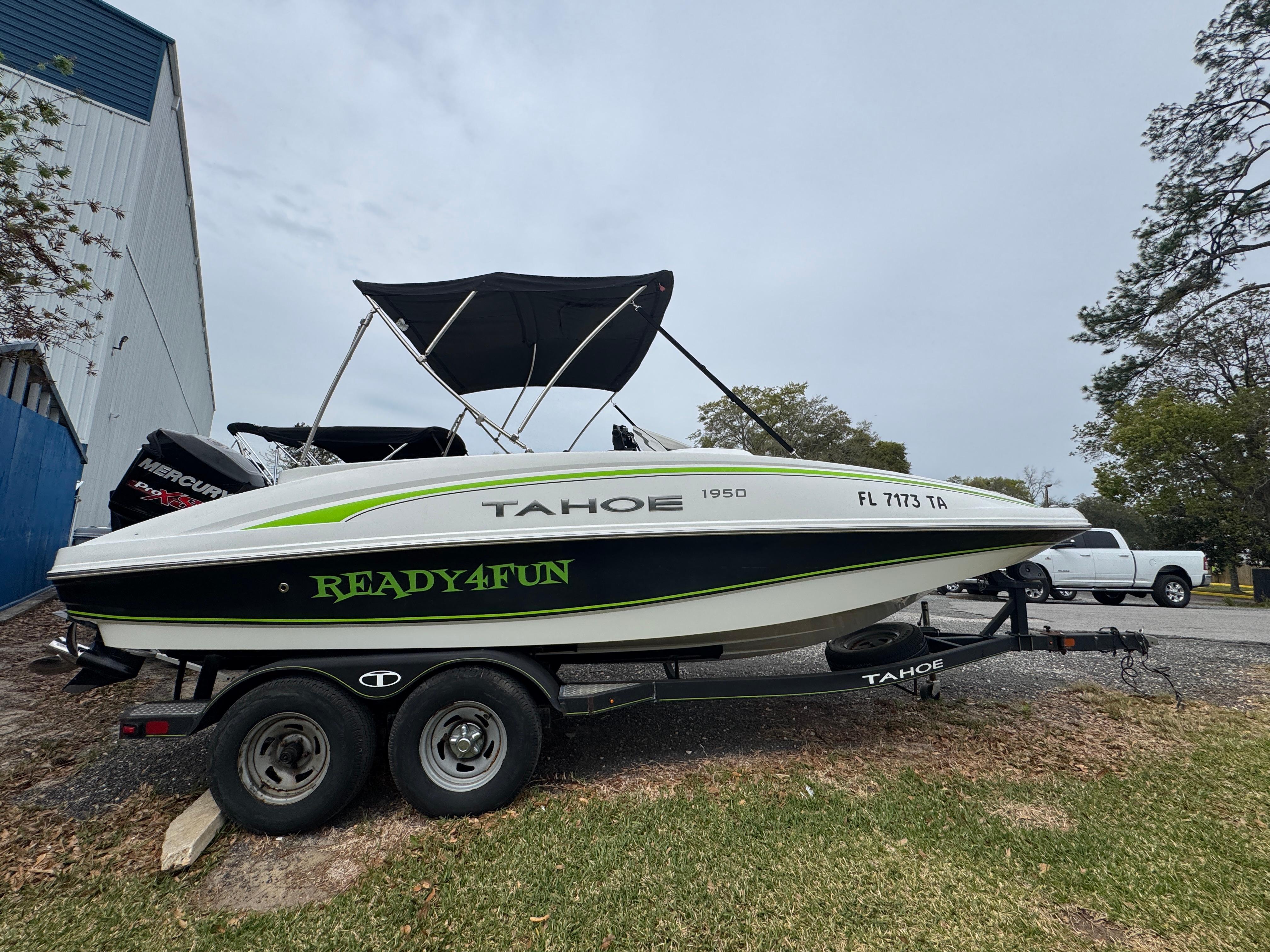 2018 Tahoe 1950 in niceville FL