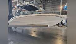 2019 Chaparral 237 SSX Bowrider Boat boat