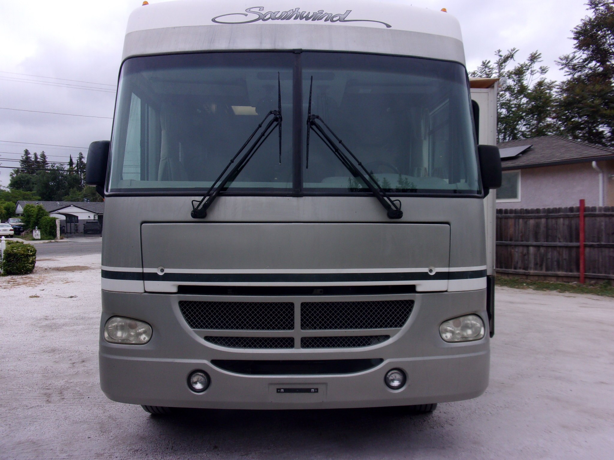 2004 Fleetwood southwind 32vs