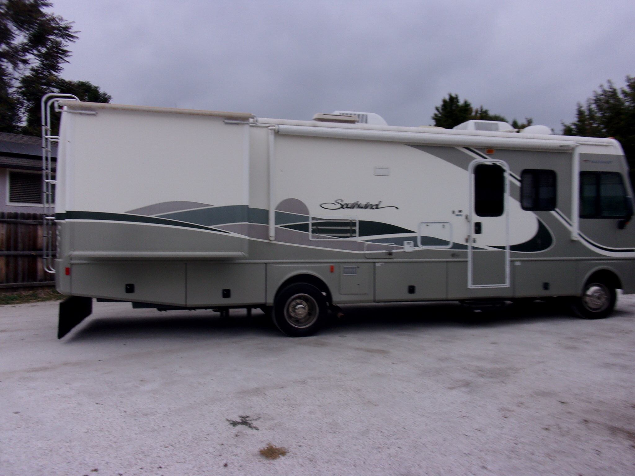 Trailer Image