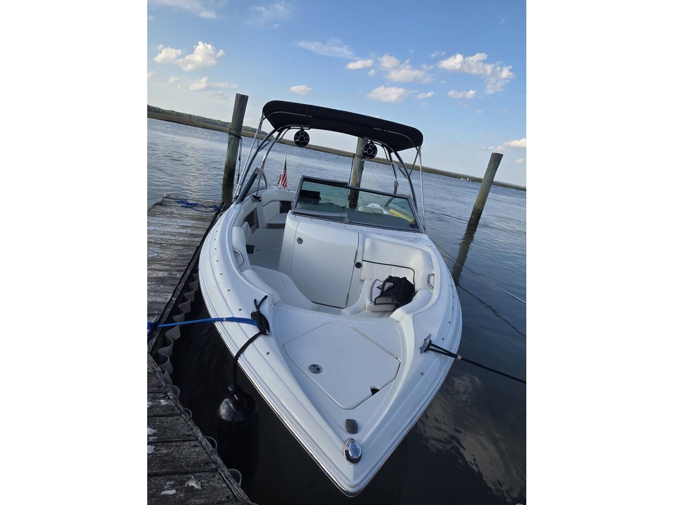 A photo of this 2005 Cobalt 24SX