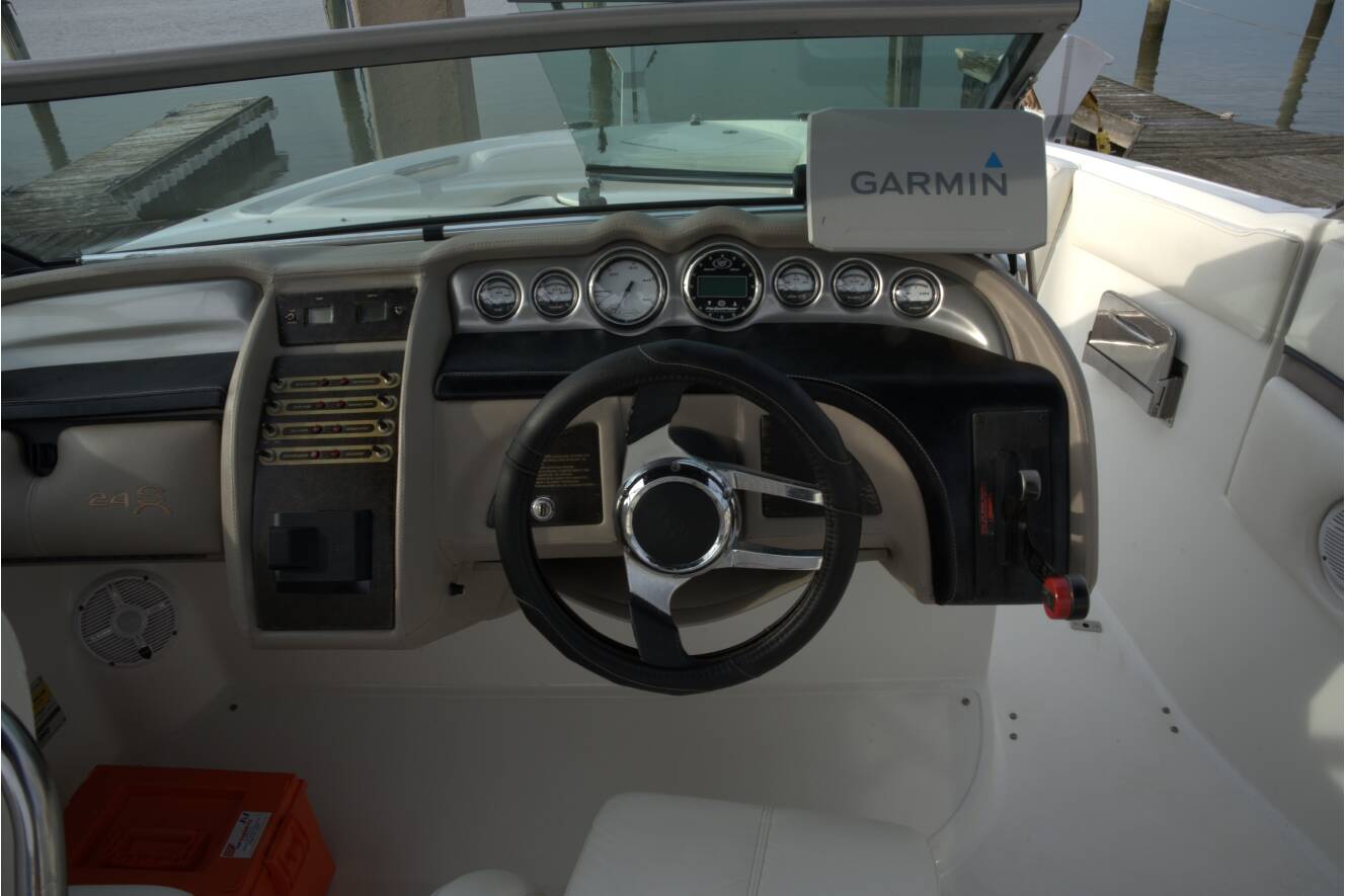 A photo of this 2005 Cobalt 24SX