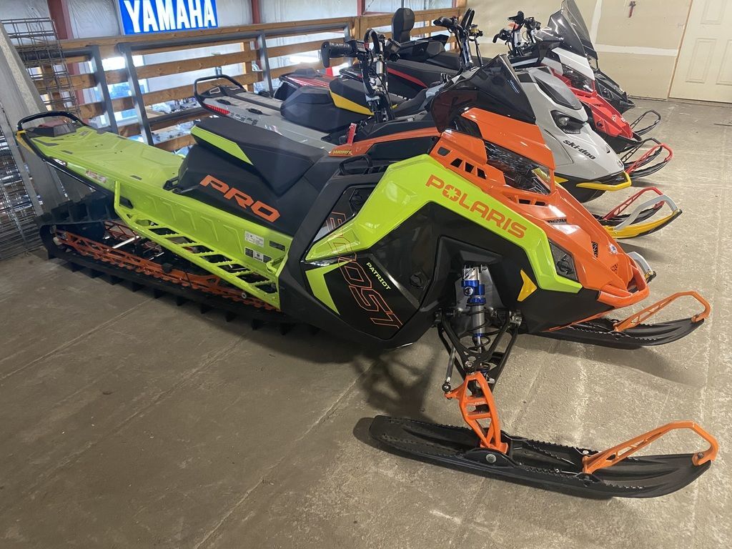 驚きの値段での商品をすべて RMK800 11 ポラリス 163 右 ベリーパン PRO-RIDE スノーモービル