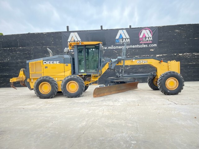 2018 DEERE 672G in Sutherlin, VA