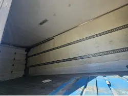 2015 HINO 268