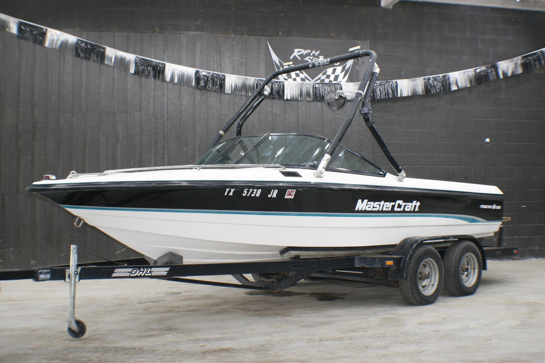 1993 Mastercraft 205 PROSTAR in mc queeney TX