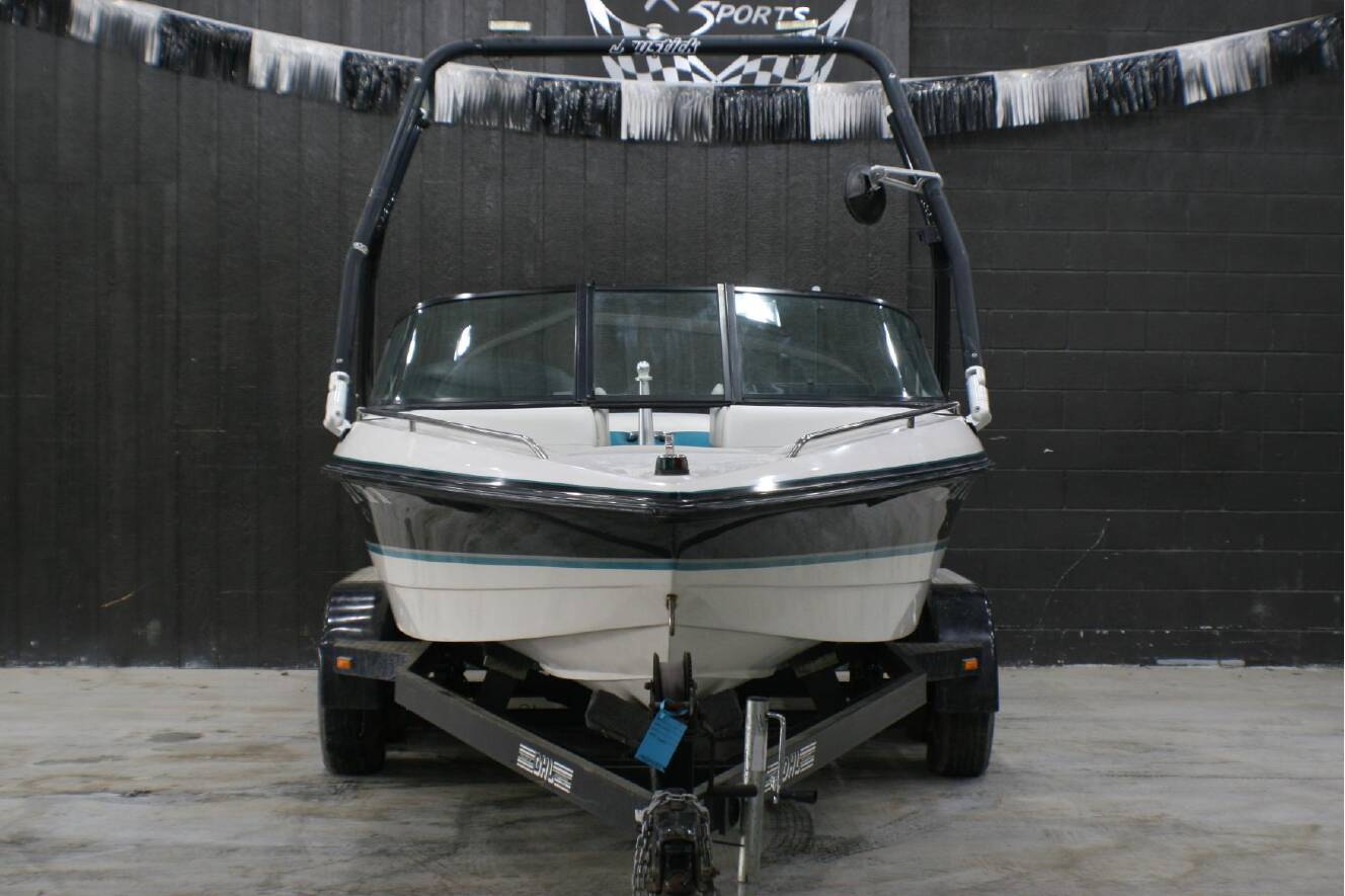 A photo of this 1993 Mastercraft 205 PROSTAR