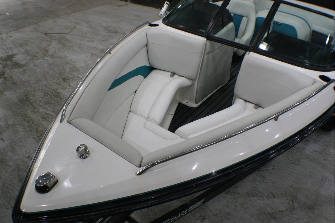 A photo of this 1993 Mastercraft 205 PROSTAR