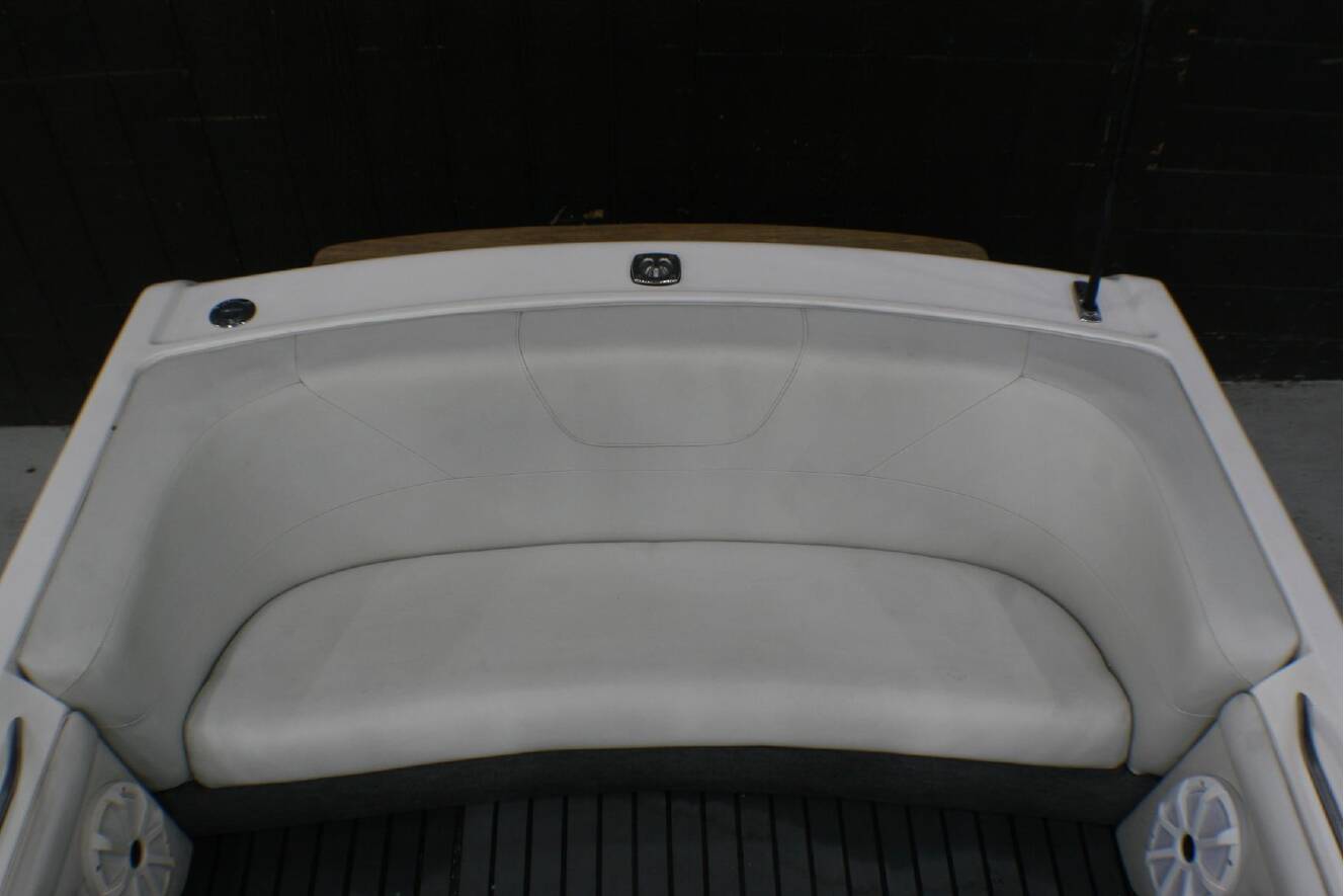 A photo of this 1993 Mastercraft 205 PROSTAR
