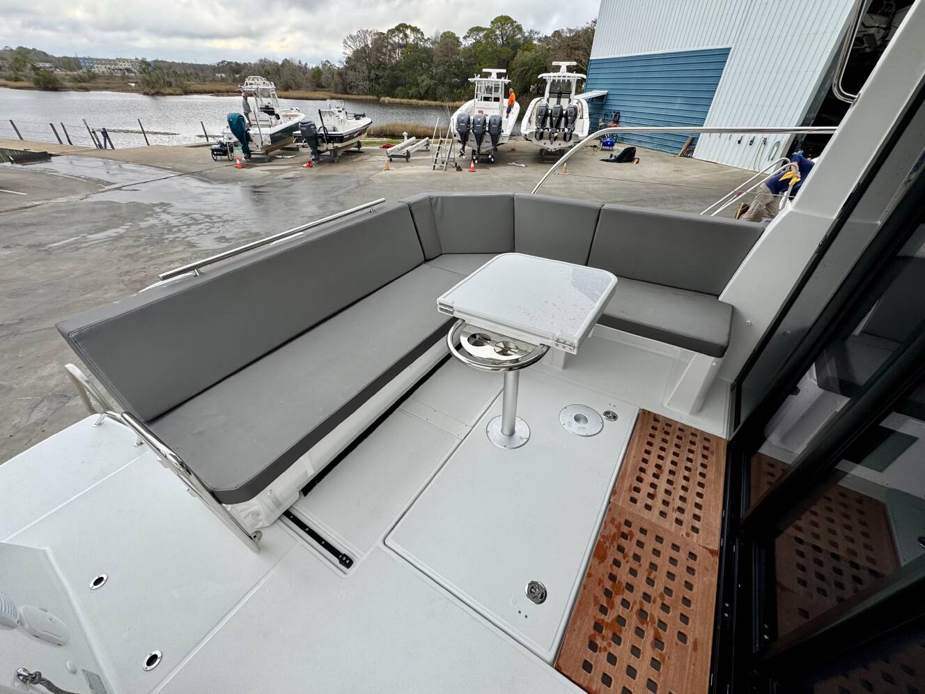 A photo of this 2025 Beneteau Antarès 11