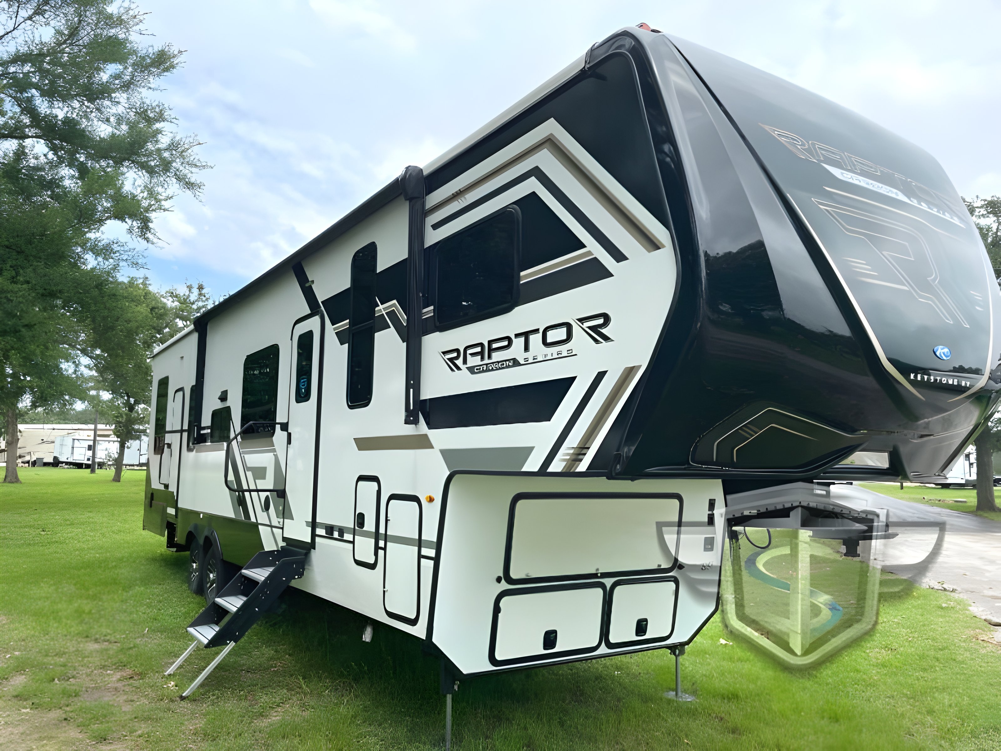 2025 Keystone CARBON 360 Fifth Wheel Toy Hauler RV