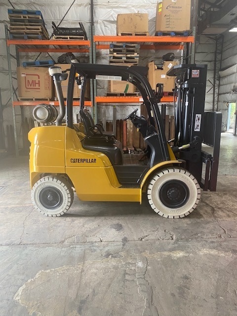 2014 CATERPILLAR GP40N in North Chicago, IL