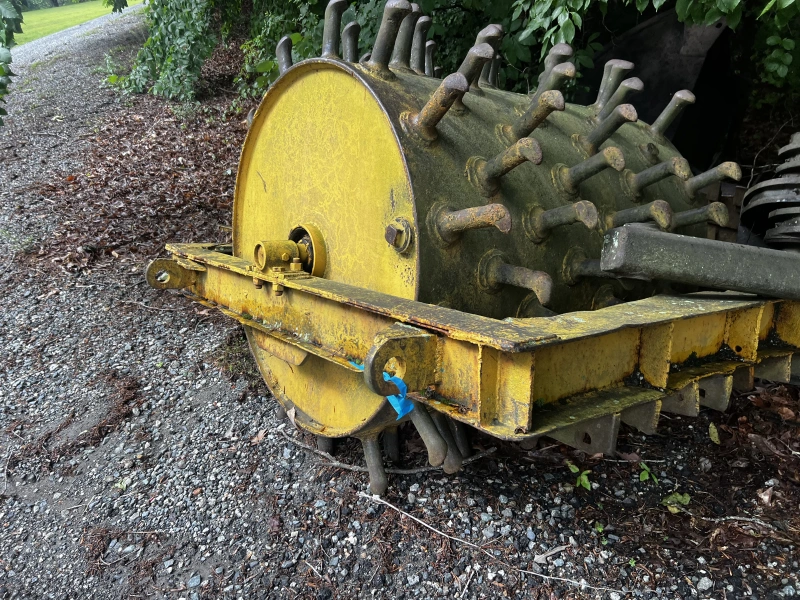 Compactor compactor