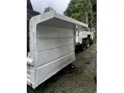 Dump bed bump bed