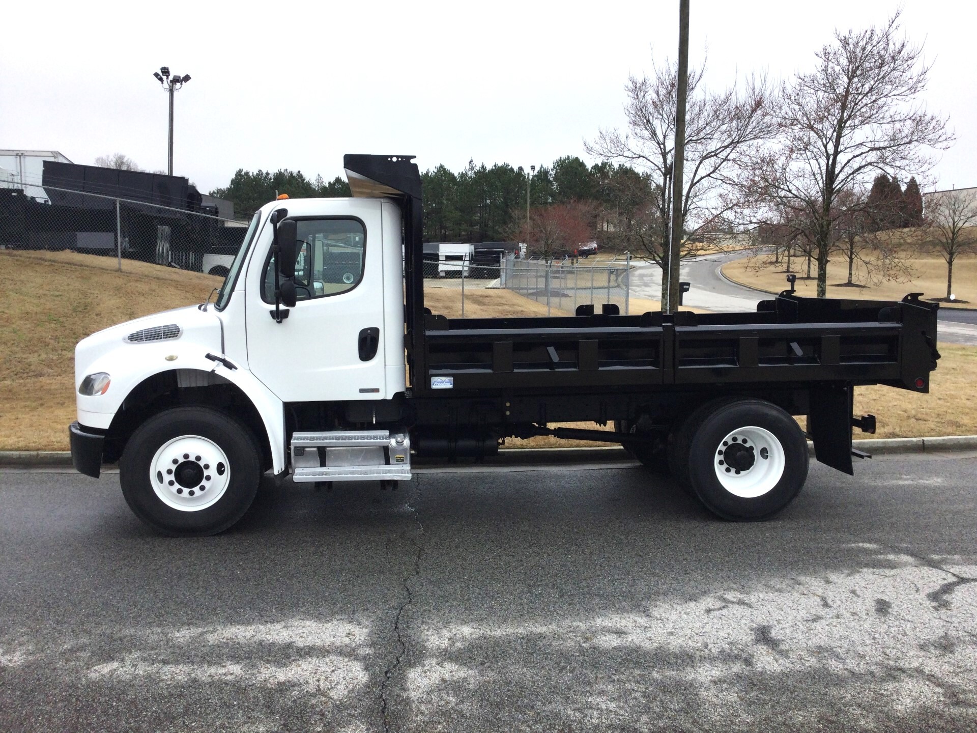 2016 FREIGHTLINER BUSINESS CLASS M2 in Winder, GA
